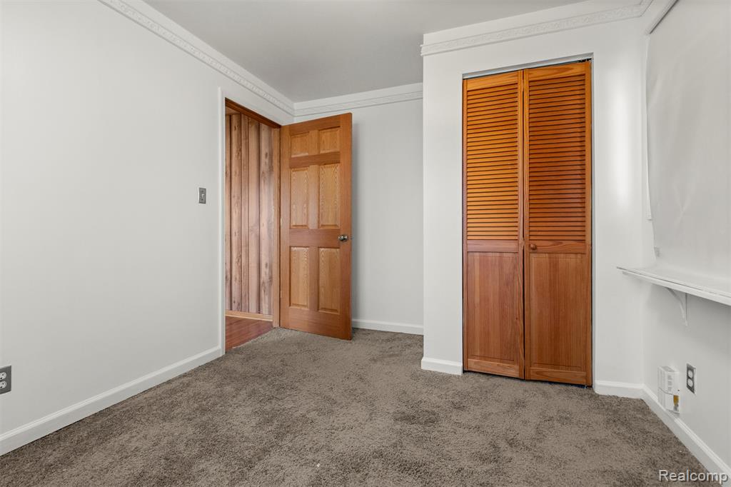 4417 Bedford Street, Dearborn Heights, MI 48125 — Photo 27