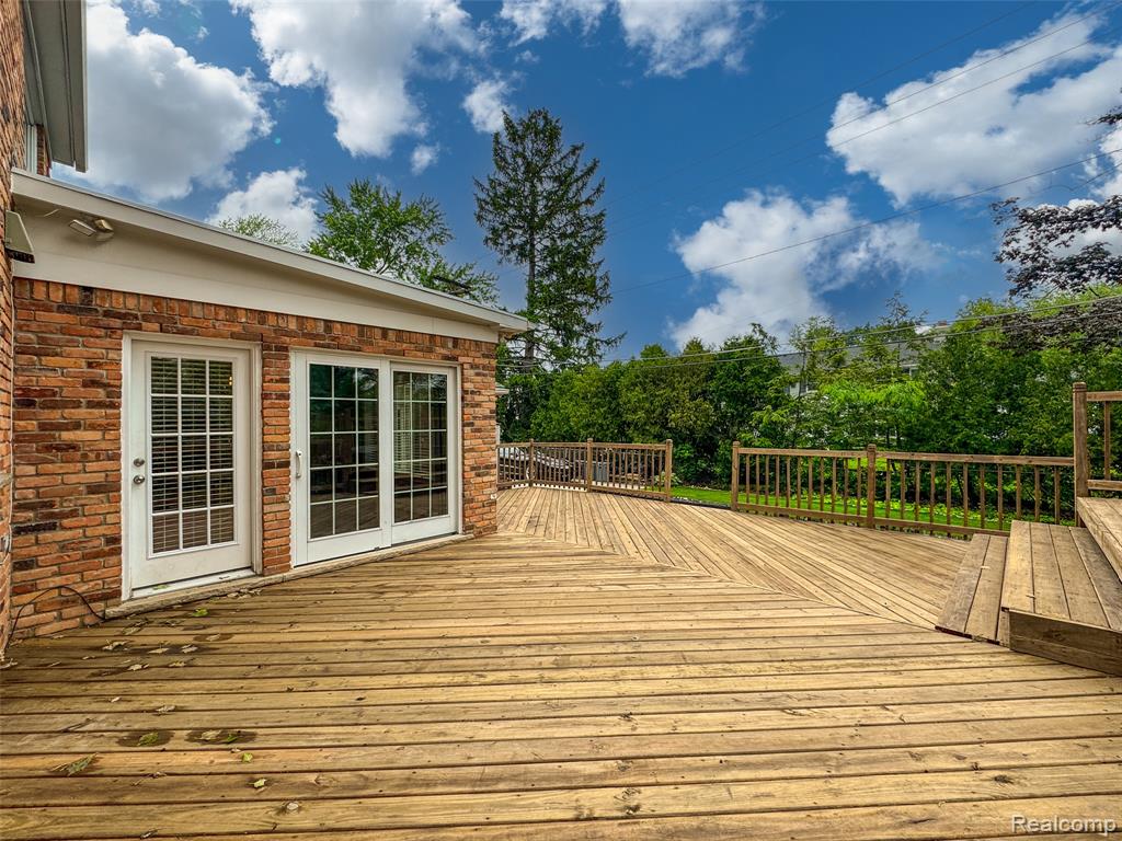 100 Overhill Road, Bloomfield Hills, MI 48301 — Photo 53