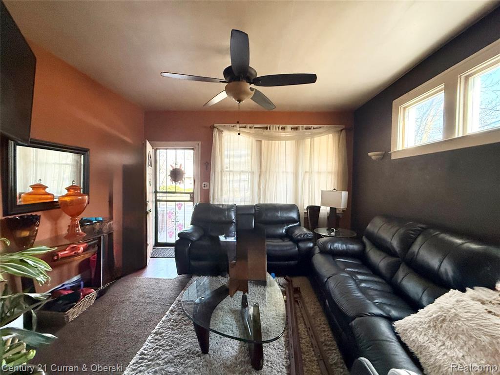 7291 AUBURN Street, Detroit, MI 48228 — Photo 4