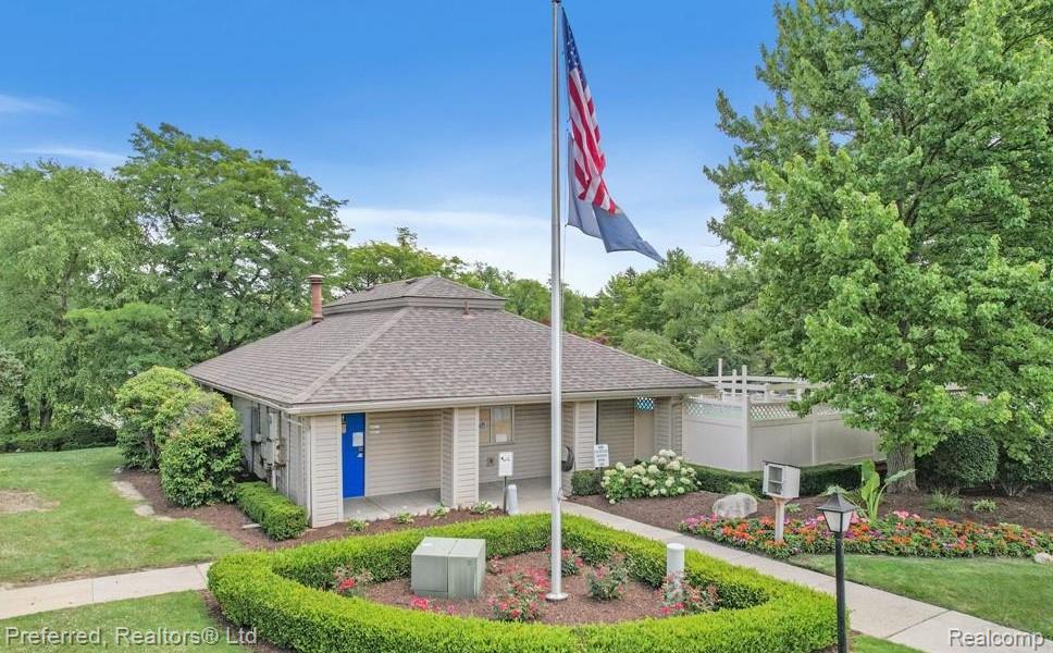 30998 W Country W, 187, Farmington Hills, MI 48331 — Photo 33