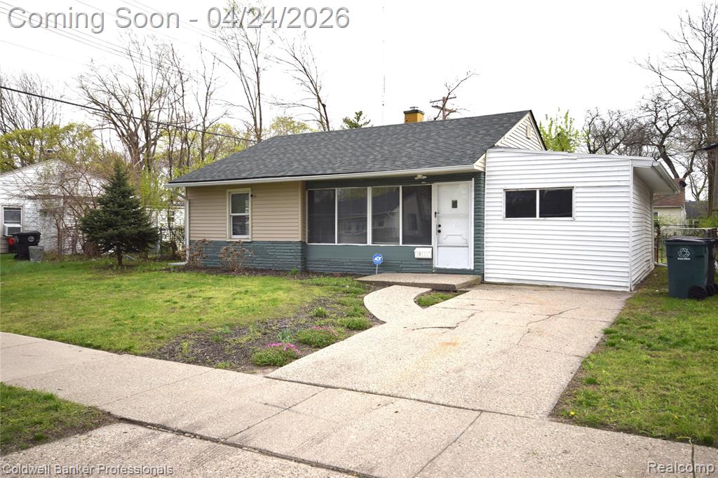 10311 Saratoga Street, Oak Park, MI 48237 — Photo 2
