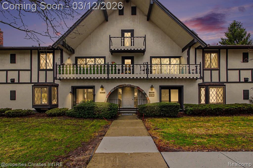 42160 Woodward Avenue, 86, Bloomfield Hills, MI 48304 — Photo 2