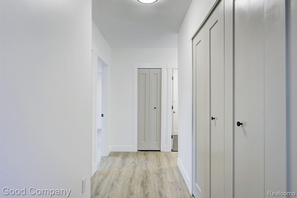 24250 Majestic Street, Oak Park, MI 48237 — Photo 29
