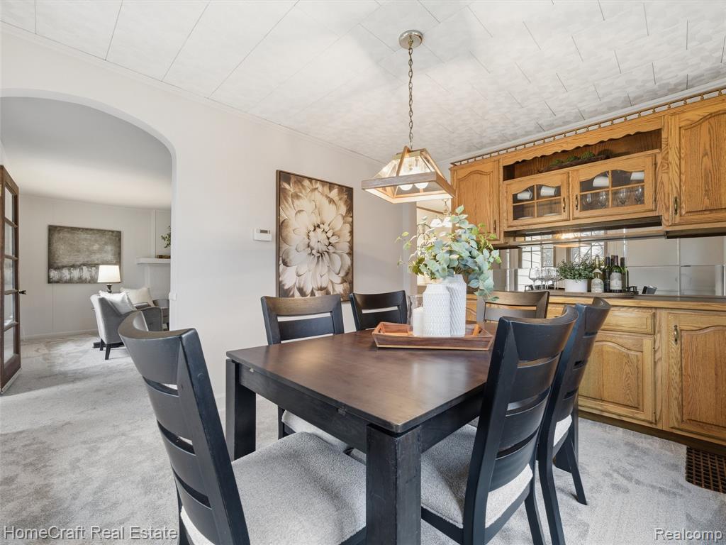 9921 CRANSTON Street, Livonia, MI 48150 — Photo 20