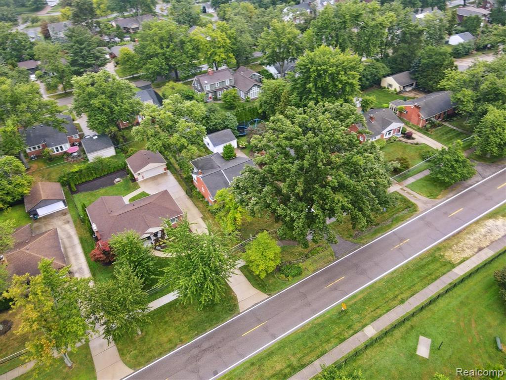 18870 Beverly Road, Beverly Hills, MI 48025 — Photo 40