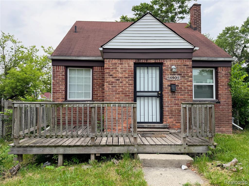 14903 Woodmont Avenue, Detroit, MI 48227
