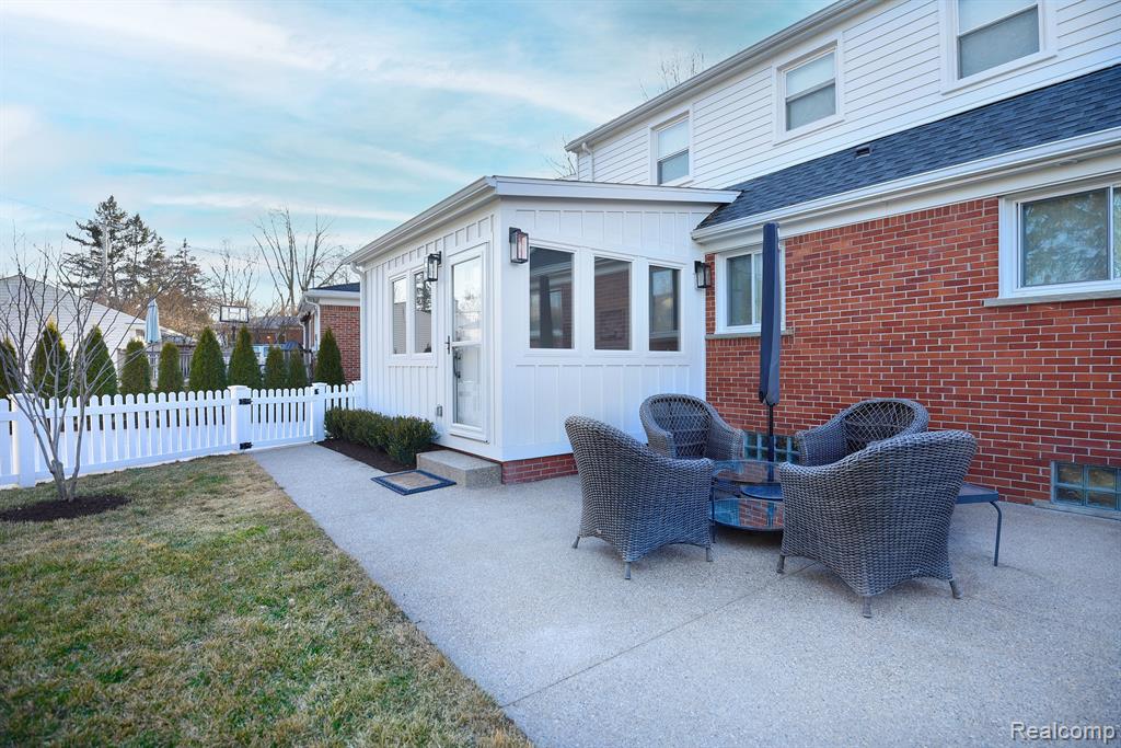 4121 S FULTON Place, Royal Oak, MI 48073 — Photo 34