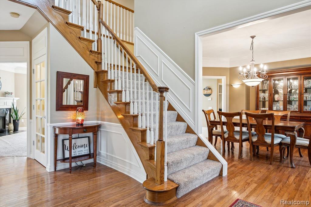 8504 Riverwalk Drive, Fenton, MI 48430 — Photo 5