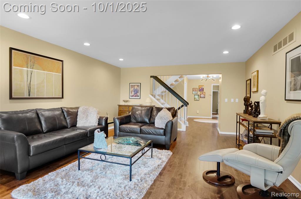 4154 Wabeek Lake Drive S, Bloomfield Hills, MI 48302 — Photo 33