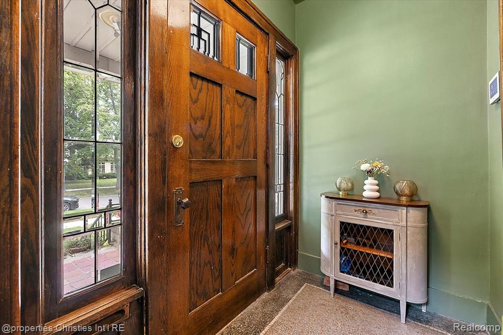 3417 Seminole Street, Detroit, MI, 48214