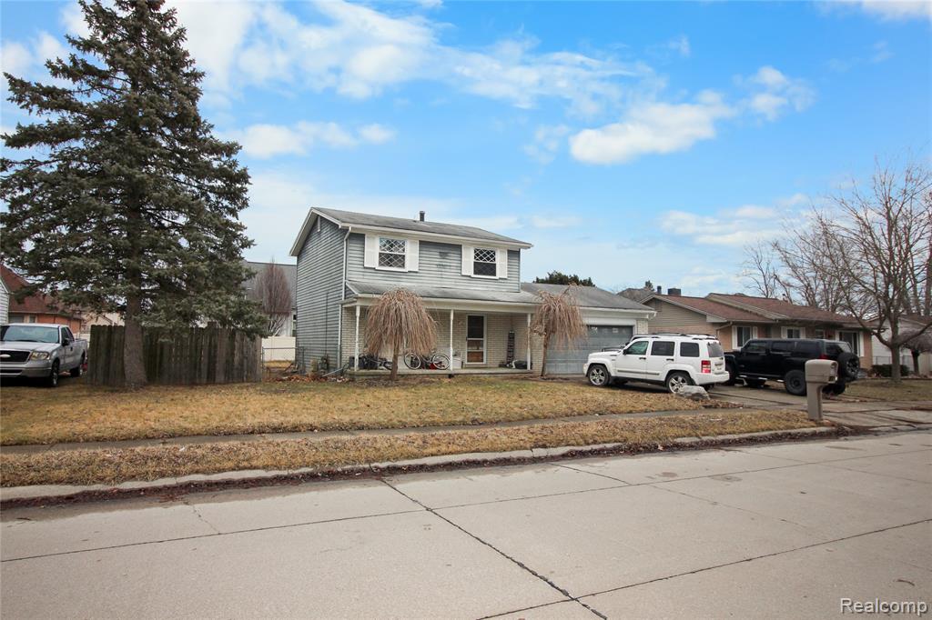 32477 TRUMAN Road, Rockwood, MI — front exterior