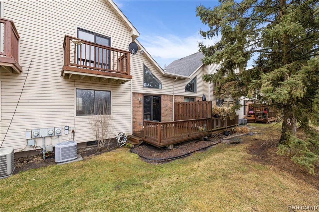 57283 SILVER MAPLE Drive, Washington, MI — Photo 31