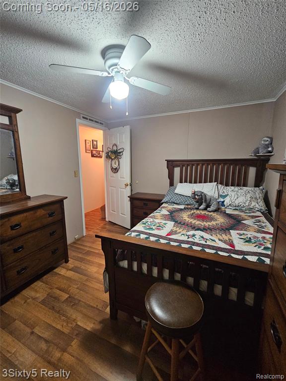 20950 Wahrman Road, New Boston, MI 48164 — Photo 6