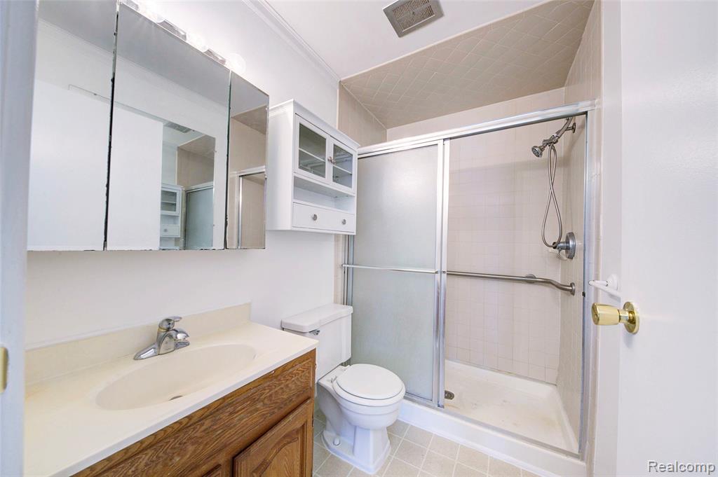 39887 Village Wood Lane, Novi, MI — Photo 23