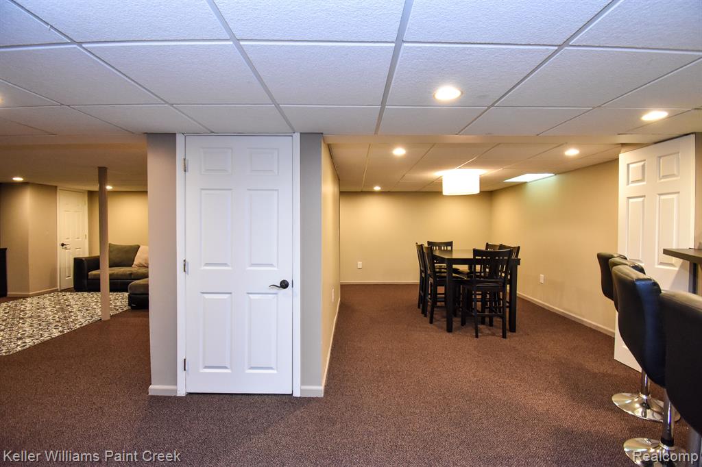 42696 FAULKNER Drive, Novi, MI 48377 — Photo 57