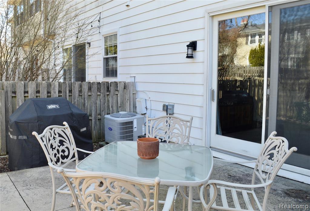 19489 Eddington Place, Northville, MI 48167 — Photo 50