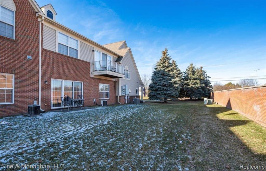 43540 Pendleton Circle, Sterling Heights, MI 48313 — Photo 19