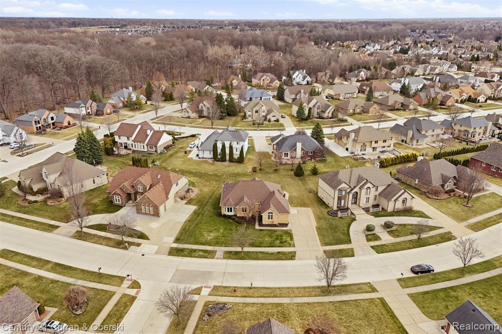 43612 Hoptree Drive, Sterling Heights, MI 48314 — Photo 44