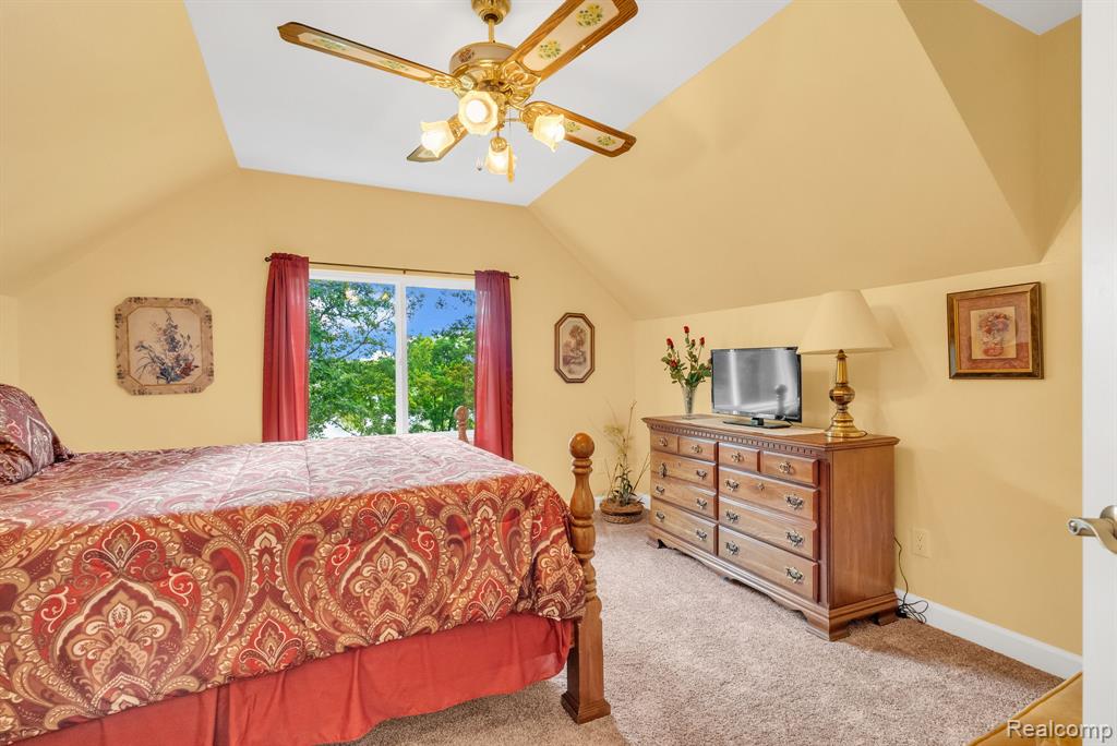 2610 Strawberry Lane, Port Huron, MI 48060 — Photo 48