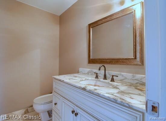 6564 Alderley Way Court, West Bloomfield, MI — Photo 14