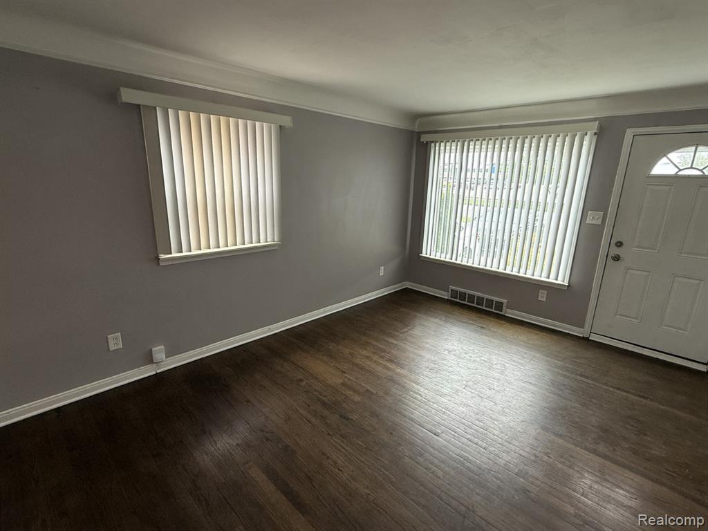 24414 W Chicago, Redford, MI 48239 — Photo 3