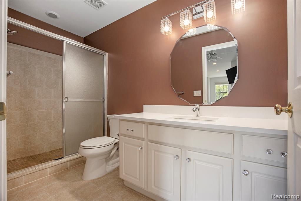 56645 Long Island Drive, Shelby Twp, MI 48316 — Photo 11