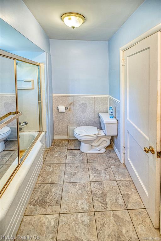 5305 Lapeer Road, Burton, MI 48509 — Photo 27