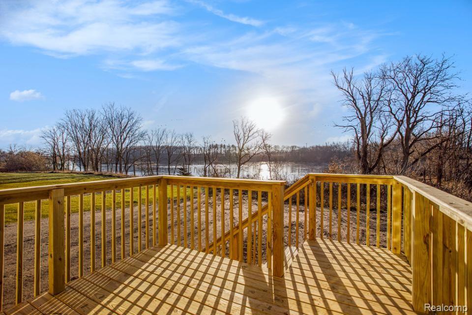 8181 Moonlight Creek Lane, Fowlerville, MI 48836 — Photo 18
