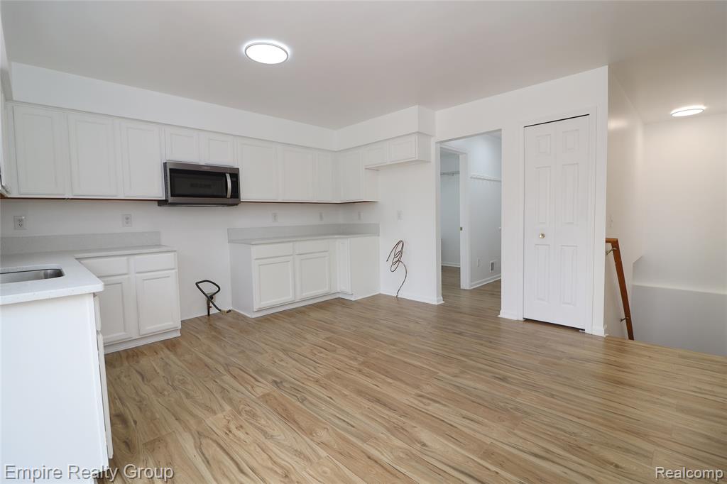 41610 Conner Creek Drive, Canton, MI 48187 — Photo 13