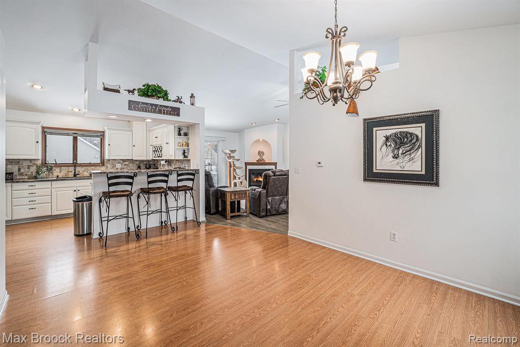 11412 Delmar Drive, Fenton, MI 48430 — Photo 5