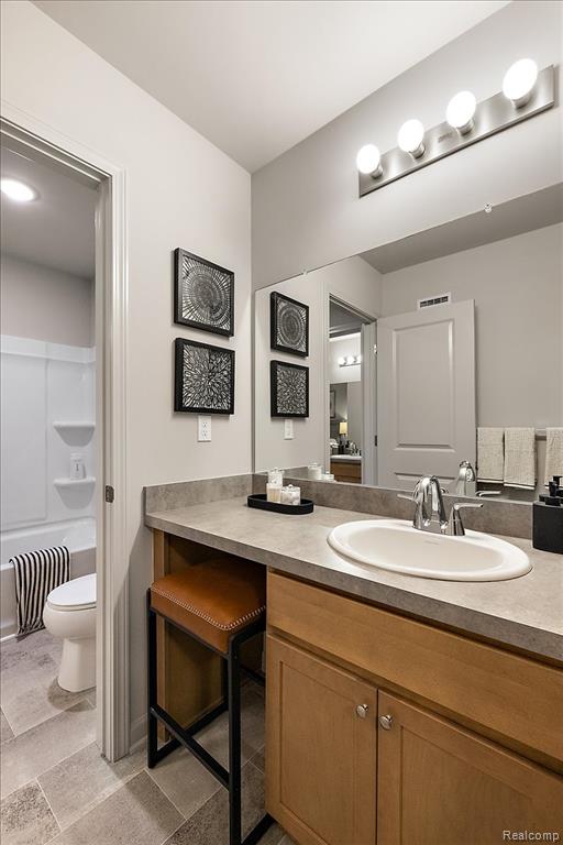 20498 Van Antwerp Street, 23, Harper Woods, MI 48225 — Photo 33