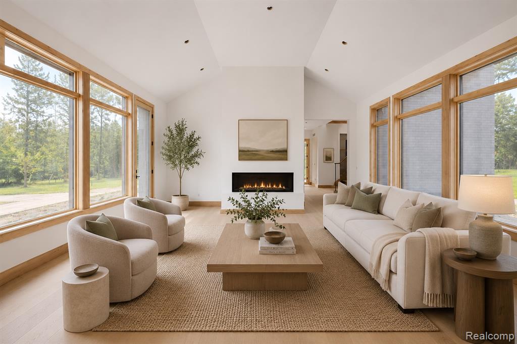 1465 Sodon Lake Drive, Bloomfield Hills, MI 48302 — Photo 3