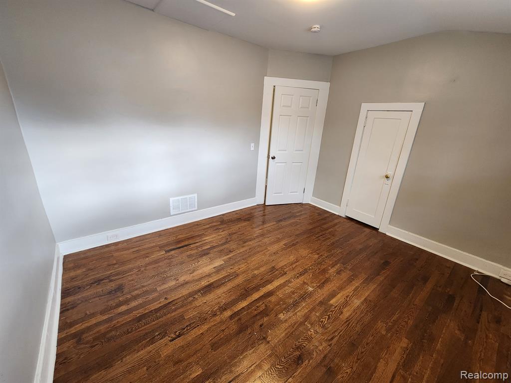 703 W MARSHALL (UPPER UNIT), Ferndale, MI 48220 — Photo 8