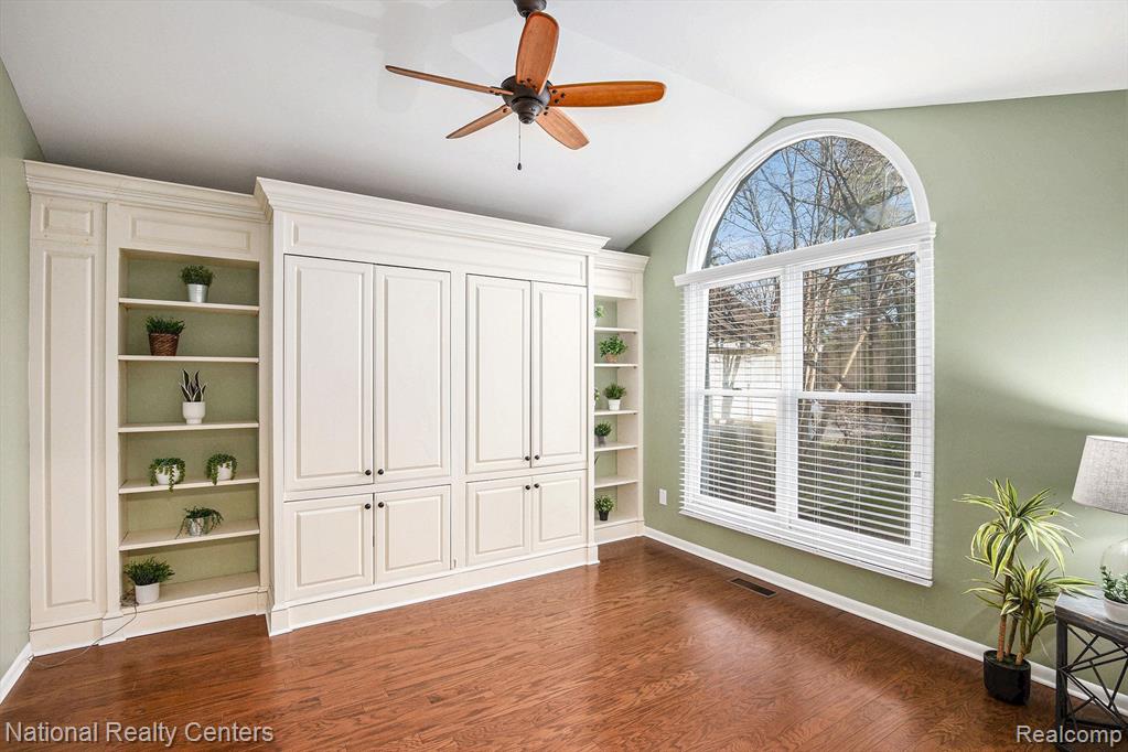 7529 DANBURY Drive, West Bloomfield, MI — Photo 4