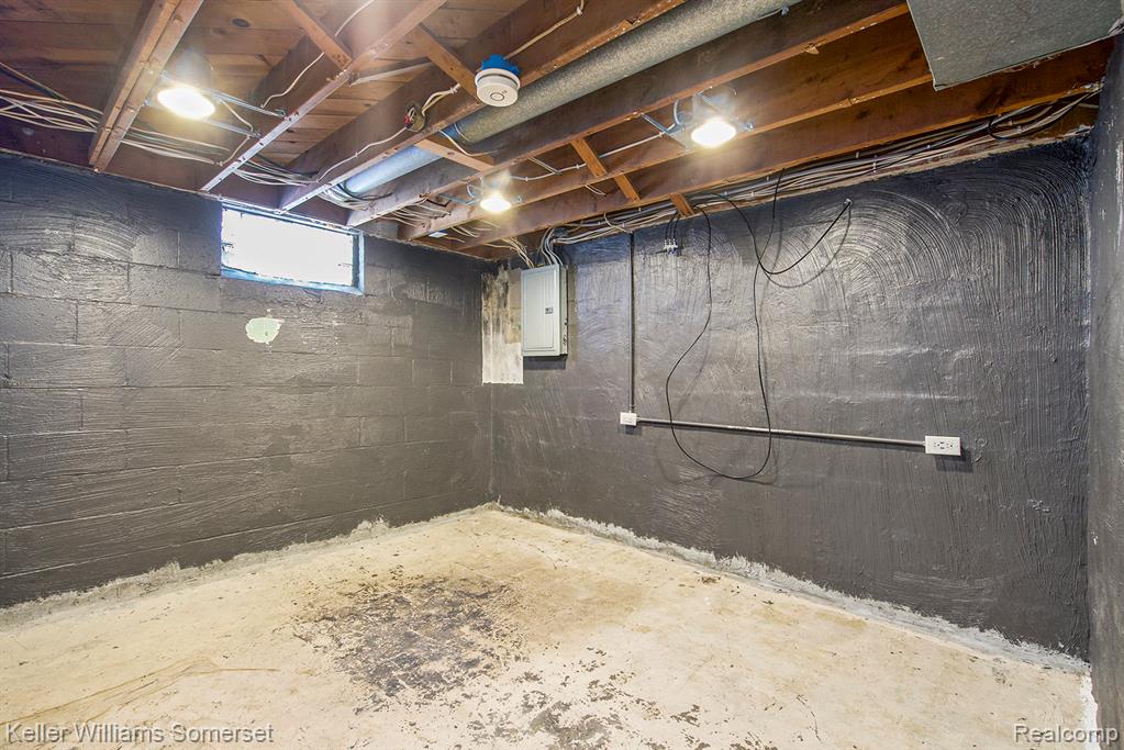 437 Orchard Street, Ypsilanti, MI 48197 — Photo 23