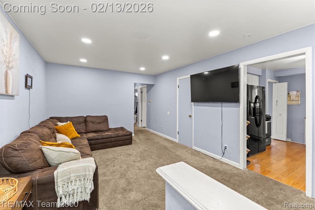 4940 Mayfair Street, Dearborn Heights, MI 48125 — Photo 6