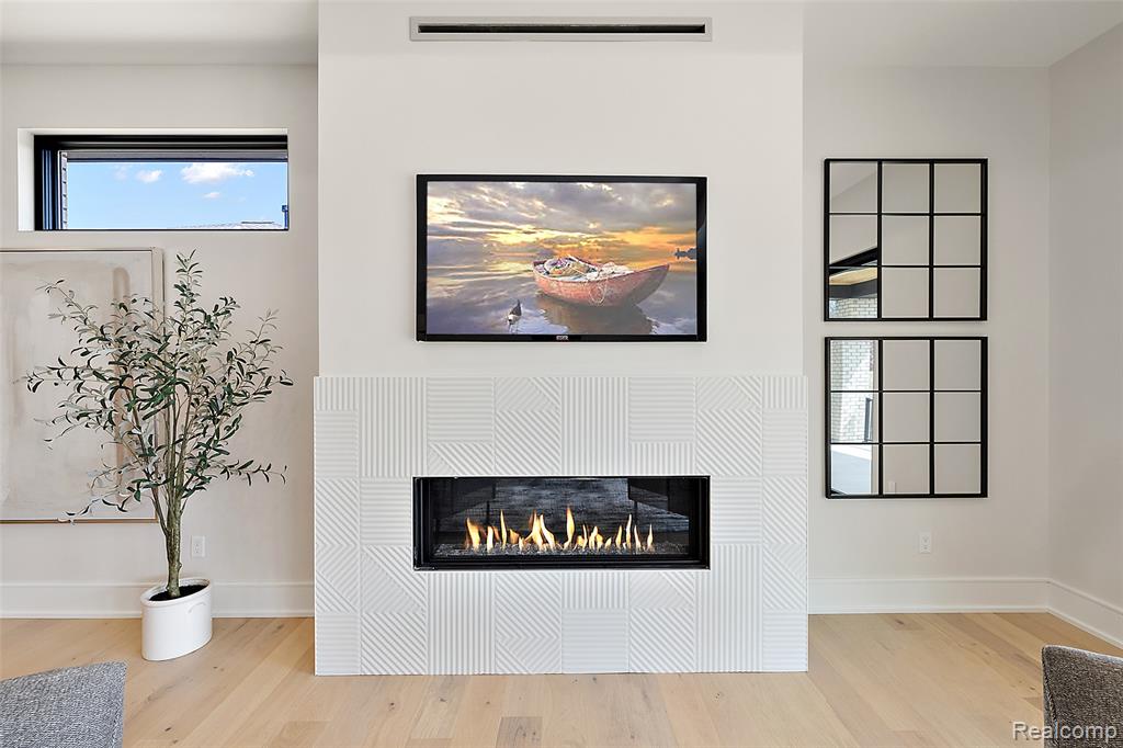 49588 Villa Drive, Novi, MI — Photo 5