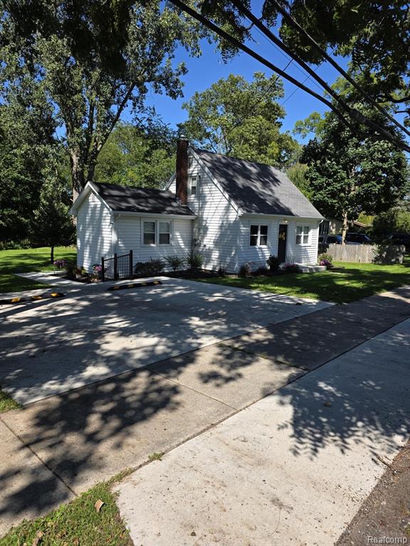 230 Water Street, Grass Lake, MI 49240