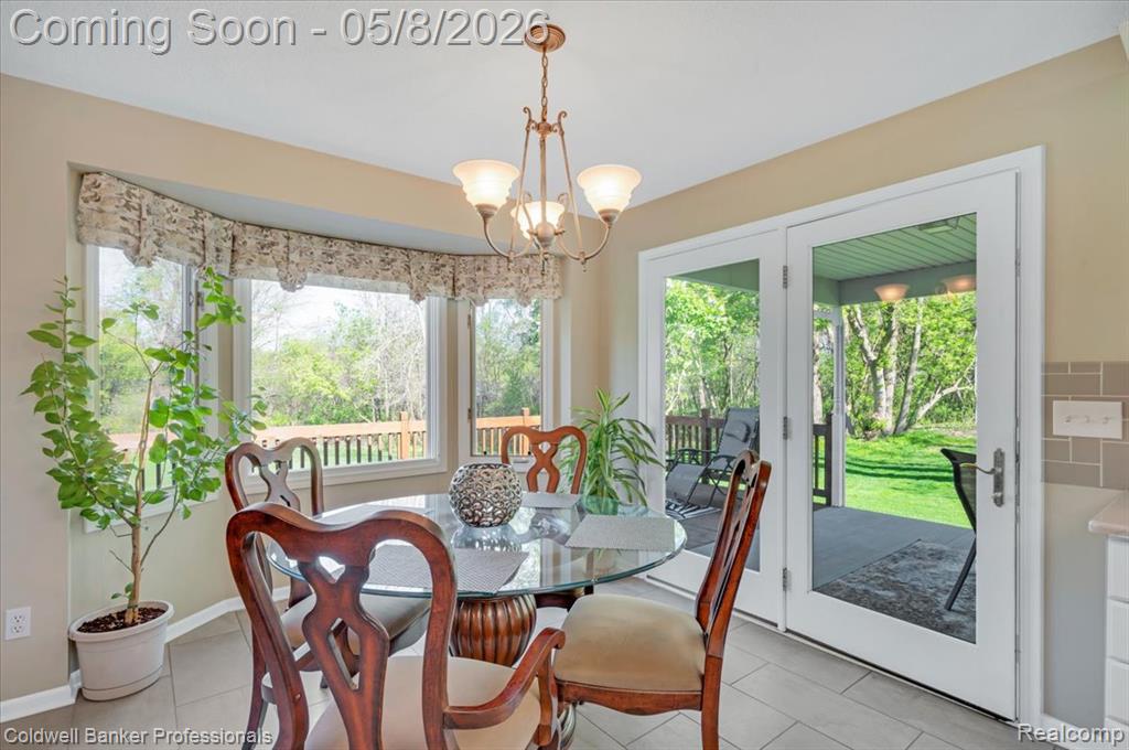 2243 Ridgemoor Court, Burton, MI 48509 — Photo 12