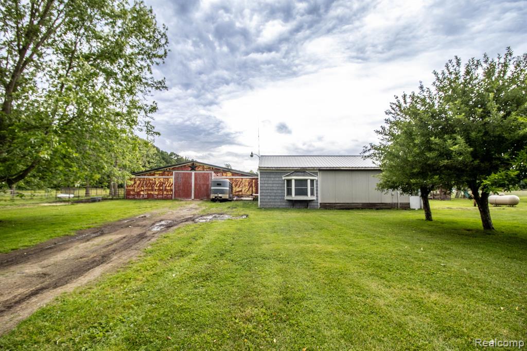 13672 Brennan Road, Chesaning, MI 48616 — Photo 45