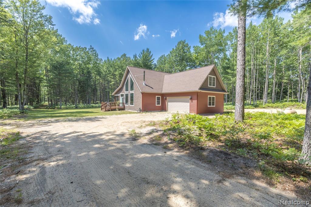 4345 Brenda Court, MI 48656 — Photo 59