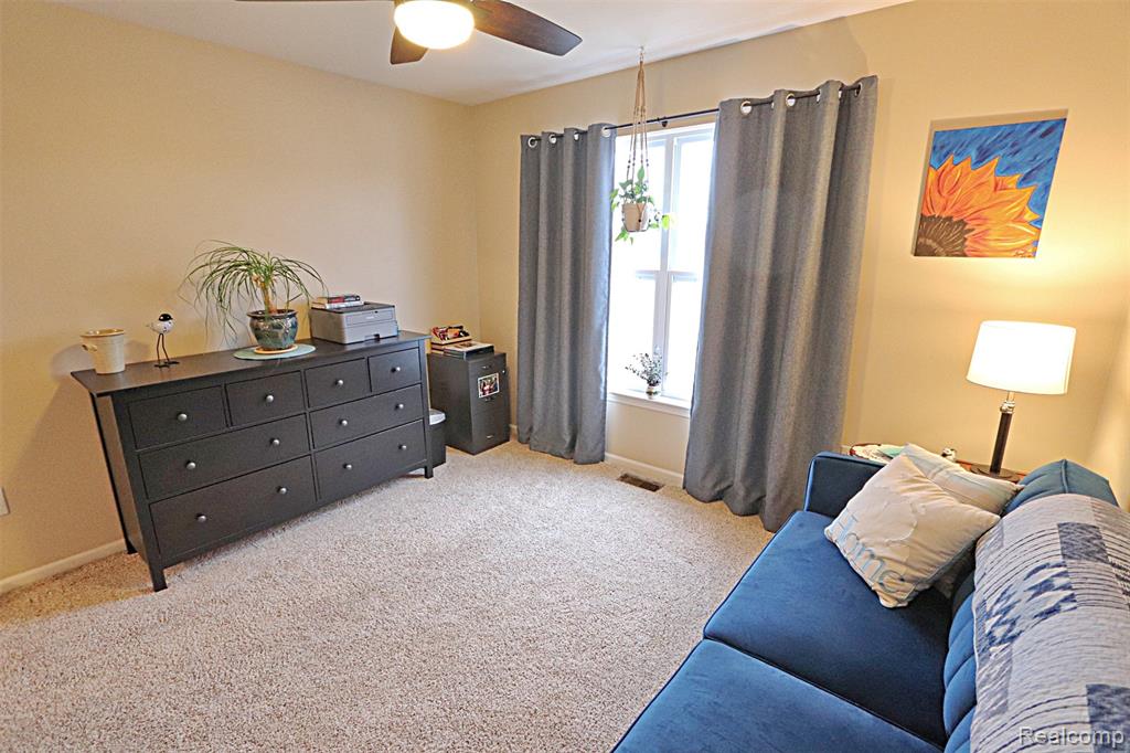 10139 Ridge Run Street, 9, Howell, MI 48855 — Photo 29