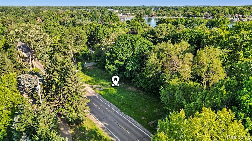 2491 Hoover Avenue, West Bloomfield, MI 48324 — Photo 7