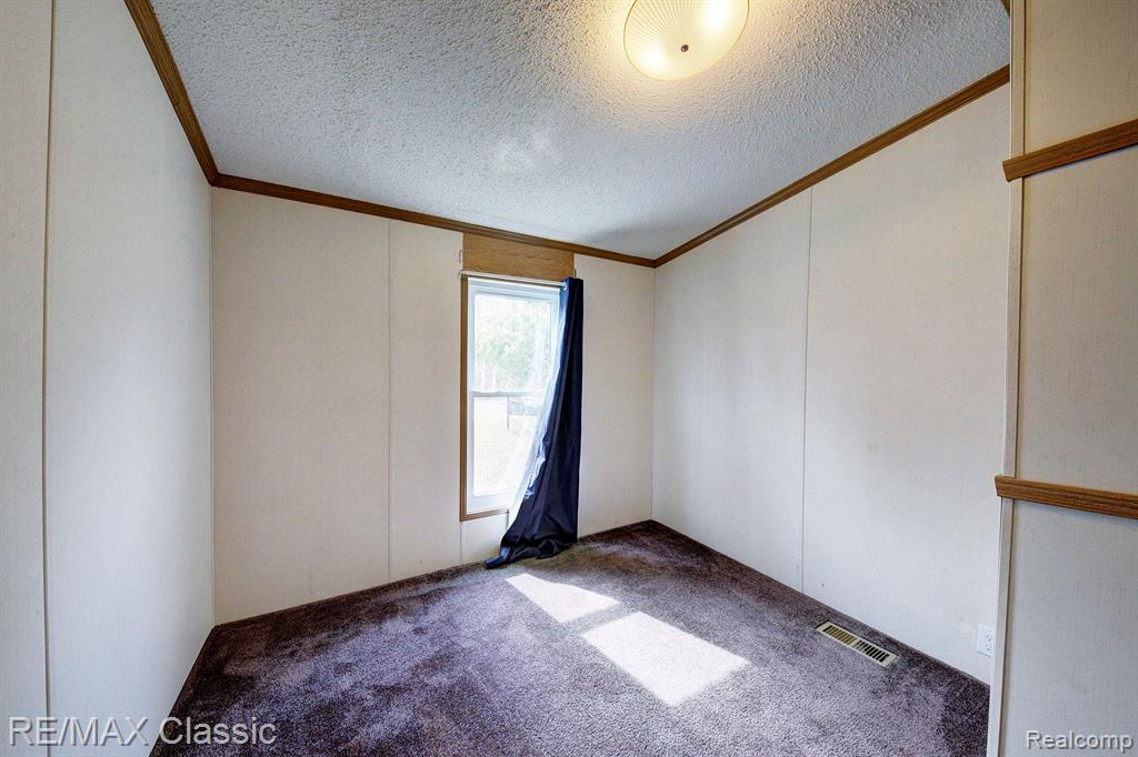 4626 WALTAN Road, Vassar, MI 48768 — Photo 34