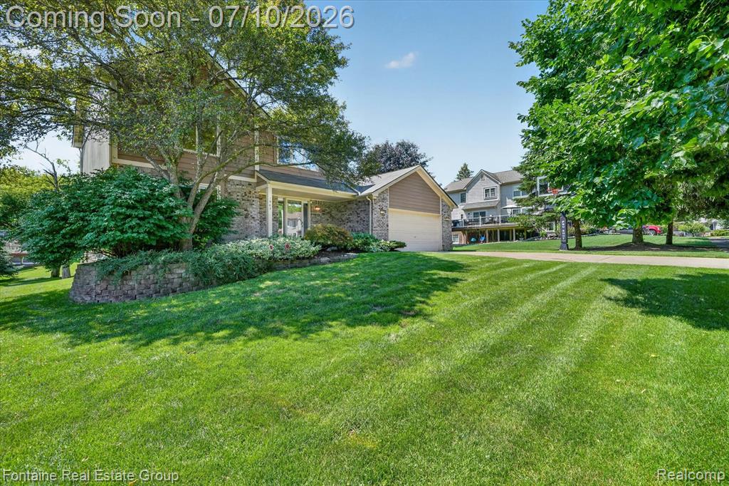 1963 Willowicke Drive, Wixom, MI 48393 — Photo 3