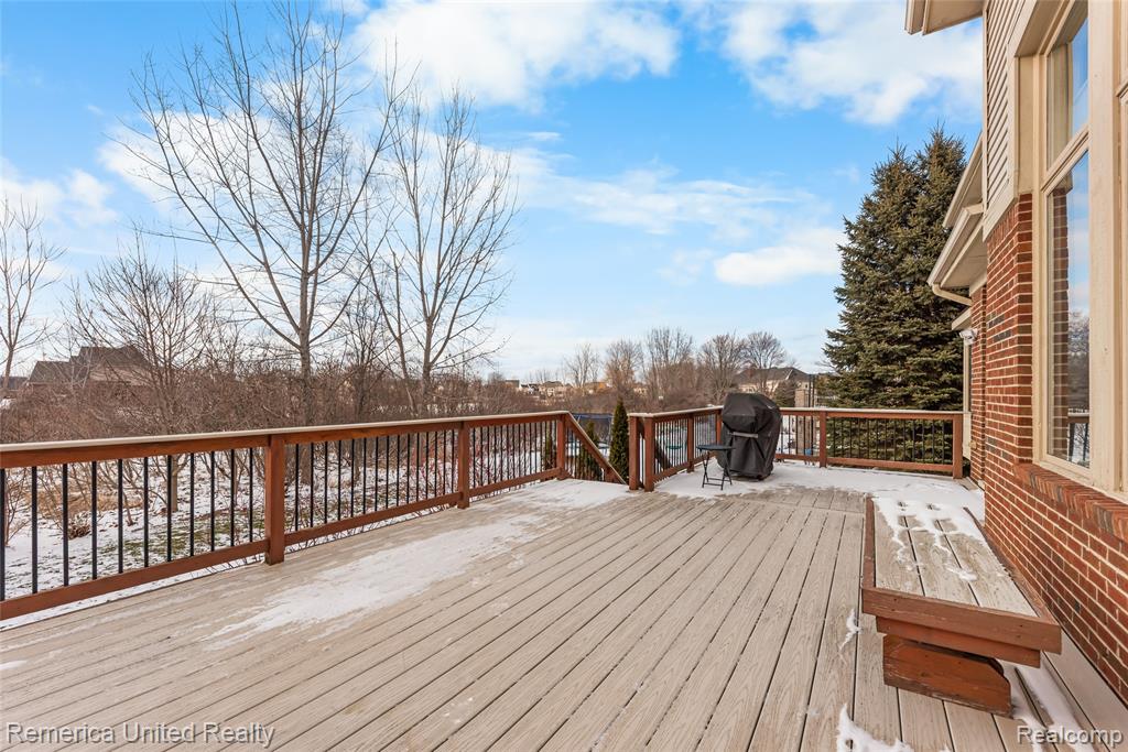 24695 Wedgewood Dr, South Lyon, MI 48178 — Photo 8