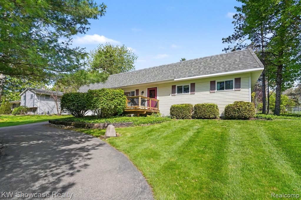 4200 Woodcock Way, Highland, MI — Photo 4