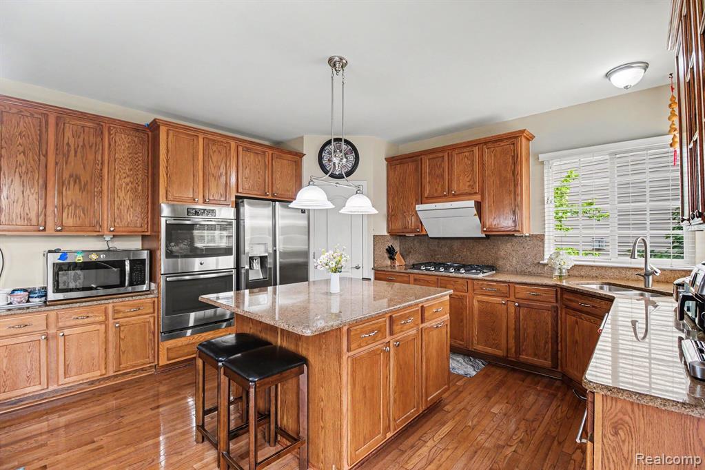 49847 Parkside Drive, Northville, MI 48168 — Photo 13