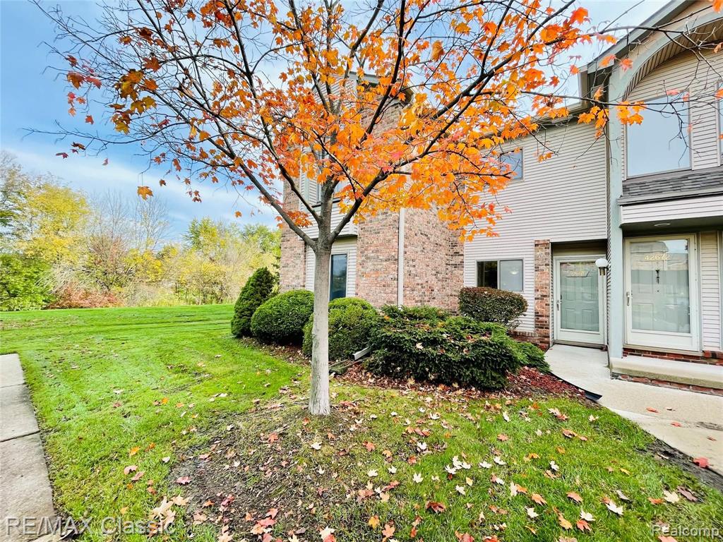 42670 Lilley Pointe Drive, Canton, MI 48187 — Photo 3