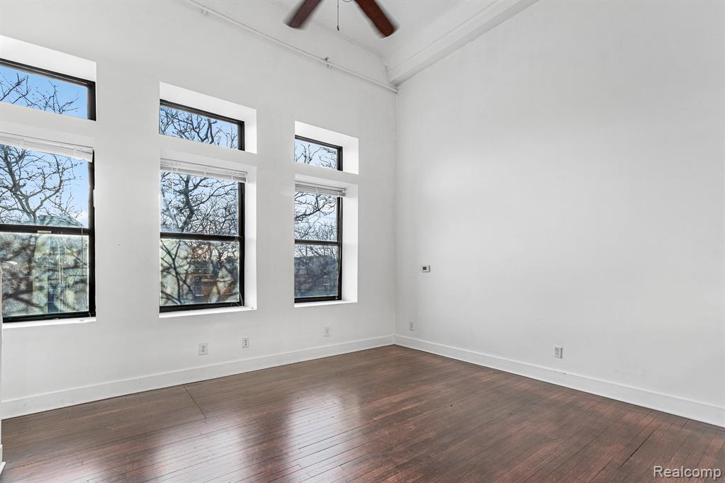 609 E Kirby Street, Detroit, MI 48202 — Photo 6
